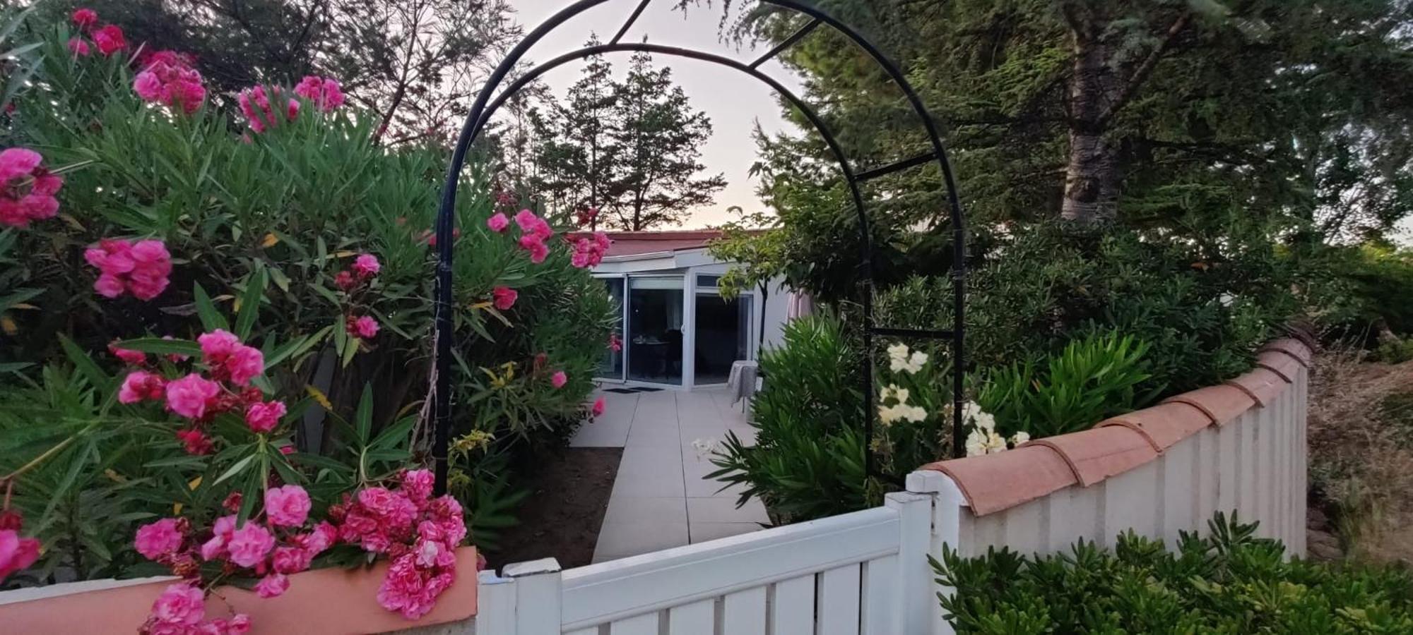 Maison Jardin Wifi - Climatisation - 100 M Plage Sauvage - 20 Min Perpignan Torreilles Eksteriør billede