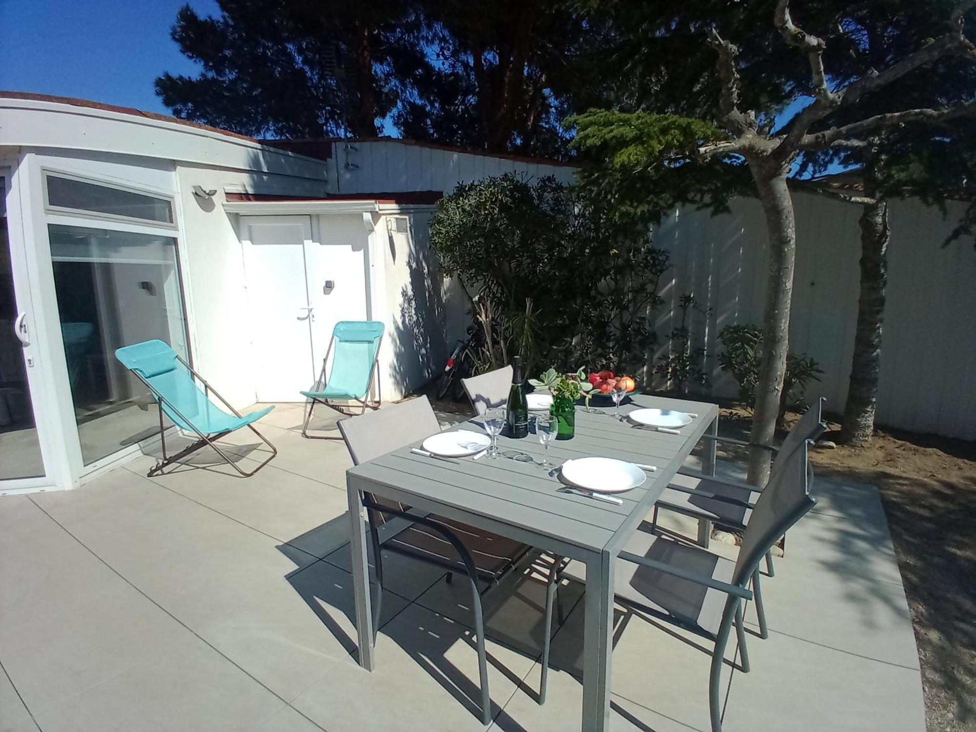 Maison Jardin Wifi - Climatisation - 100 M Plage Sauvage - 20 Min Perpignan Torreilles Eksteriør billede
